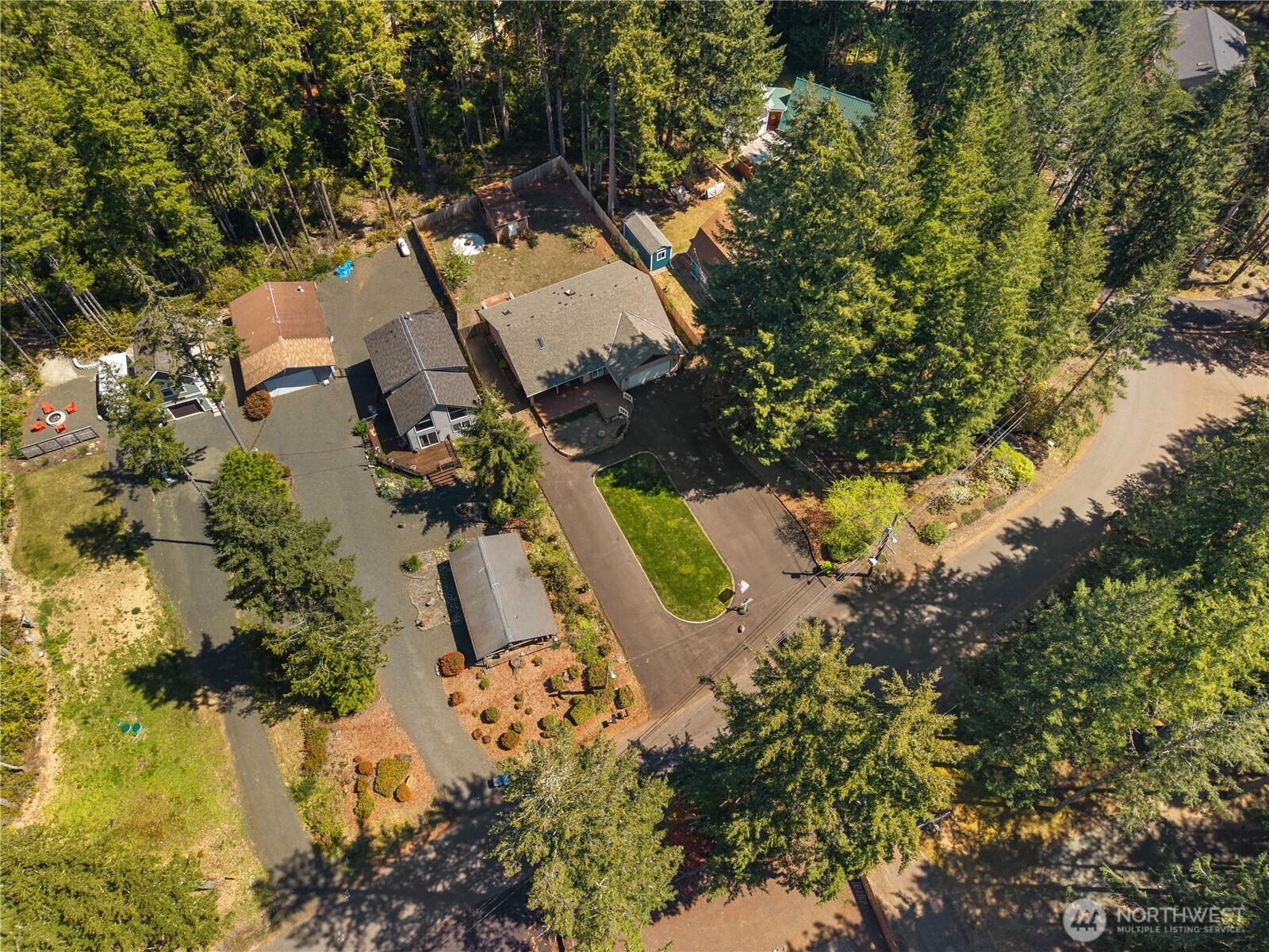 120 E Ballantrae Drive , Shelton, WA 98584