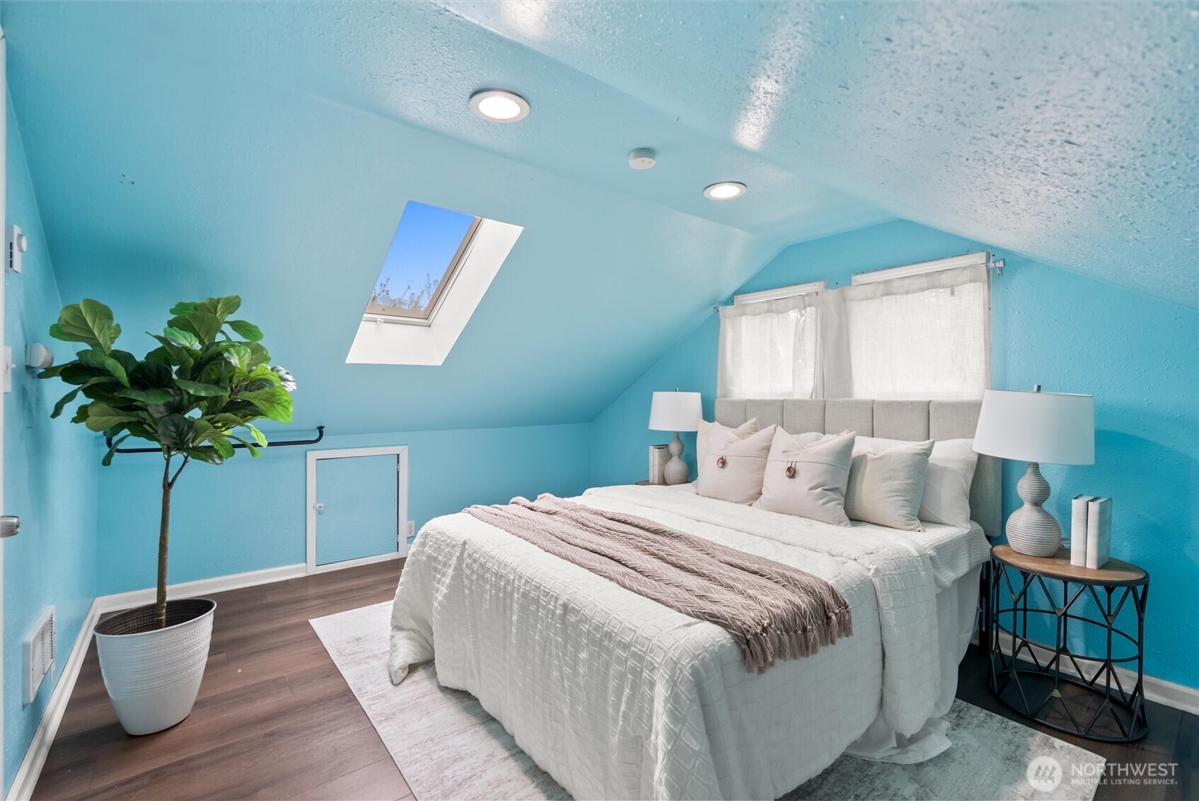 2408 Highland Avenue , Everett, WA 98201