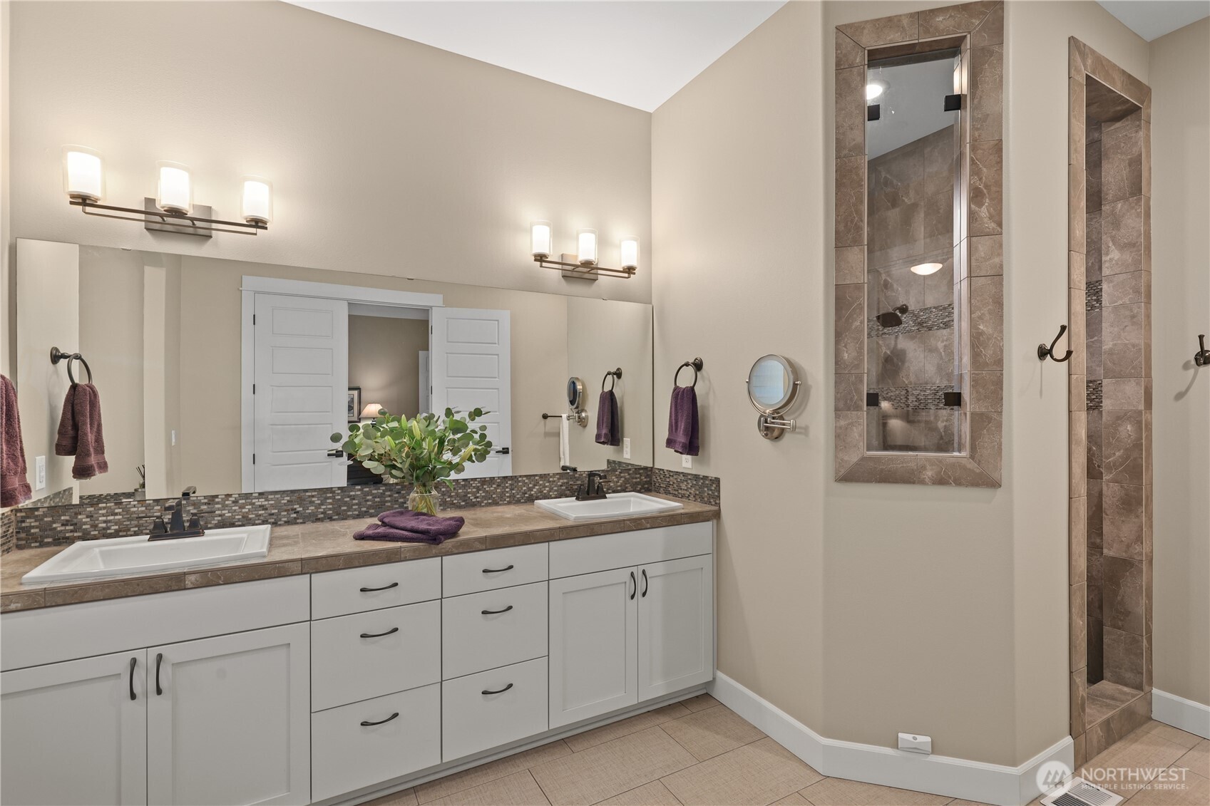 31209 218th Place SE, Black Diamond, WA 98010