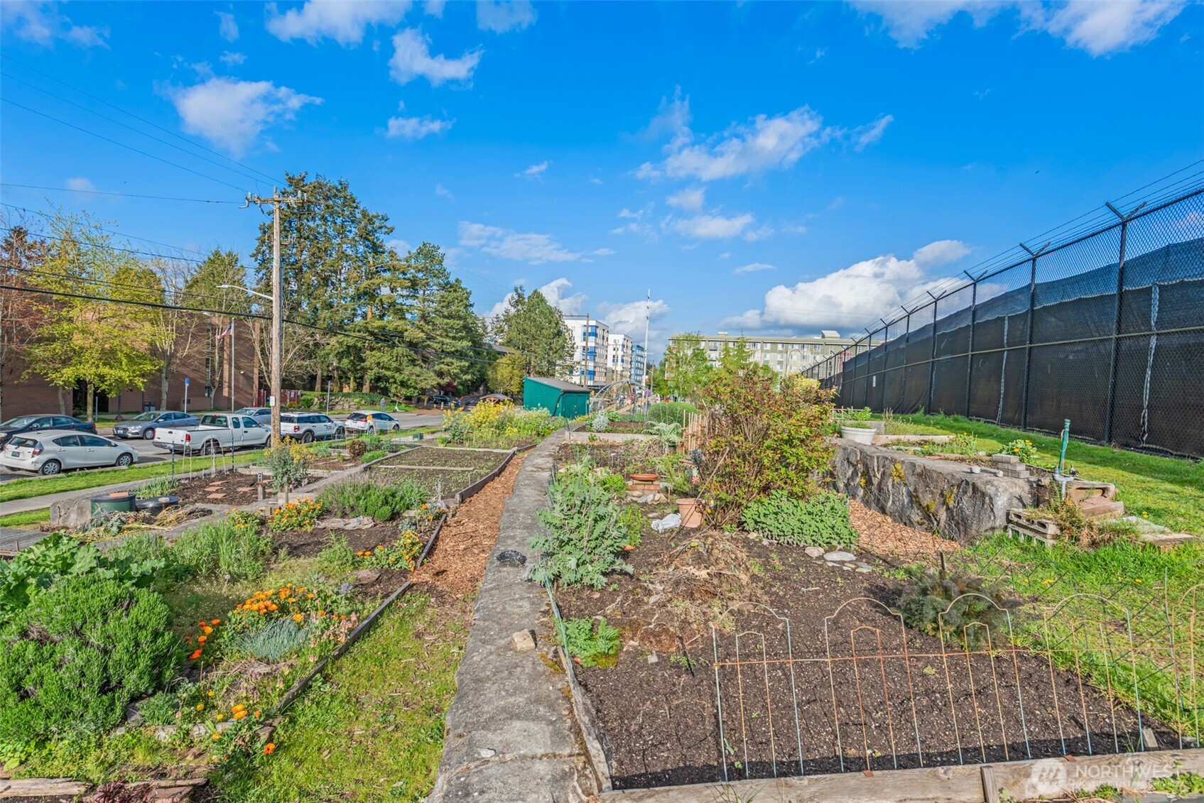 750 N 143rd Street #312, Seattle, WA 98133