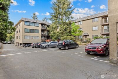 750 N 143rd Street #312, Seattle, WA 98133 - Photo 3