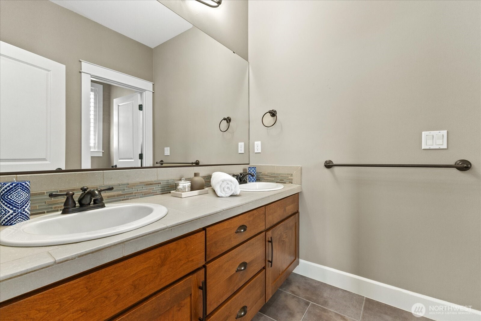 15112 101st Avenue NE, Bothell, WA 98011