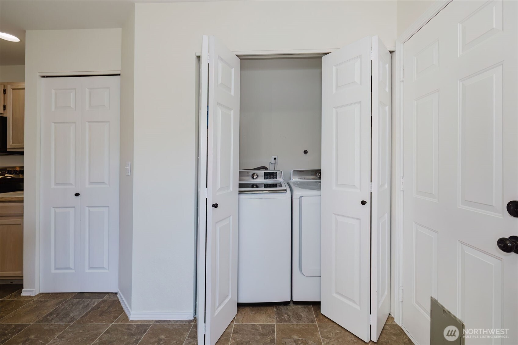 10898 Tulip Place NW, Silverdale, WA 98383