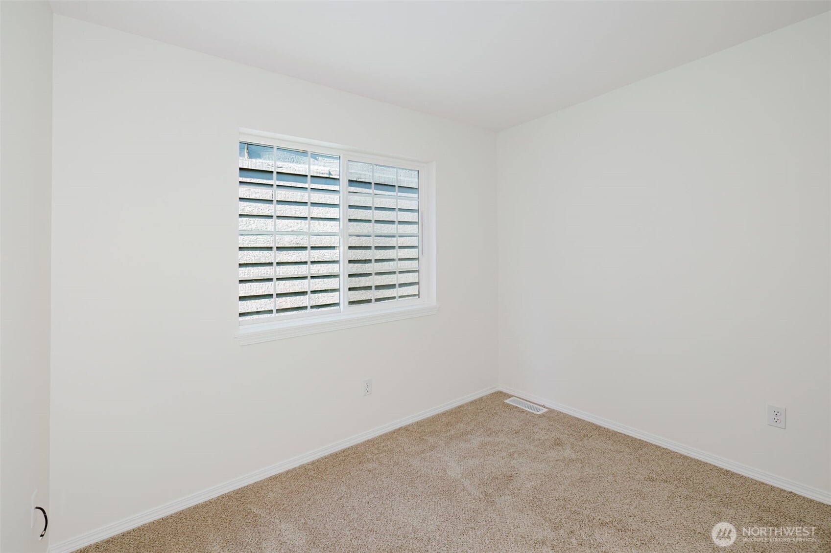 10898 Tulip Place NW, Silverdale, WA 98383