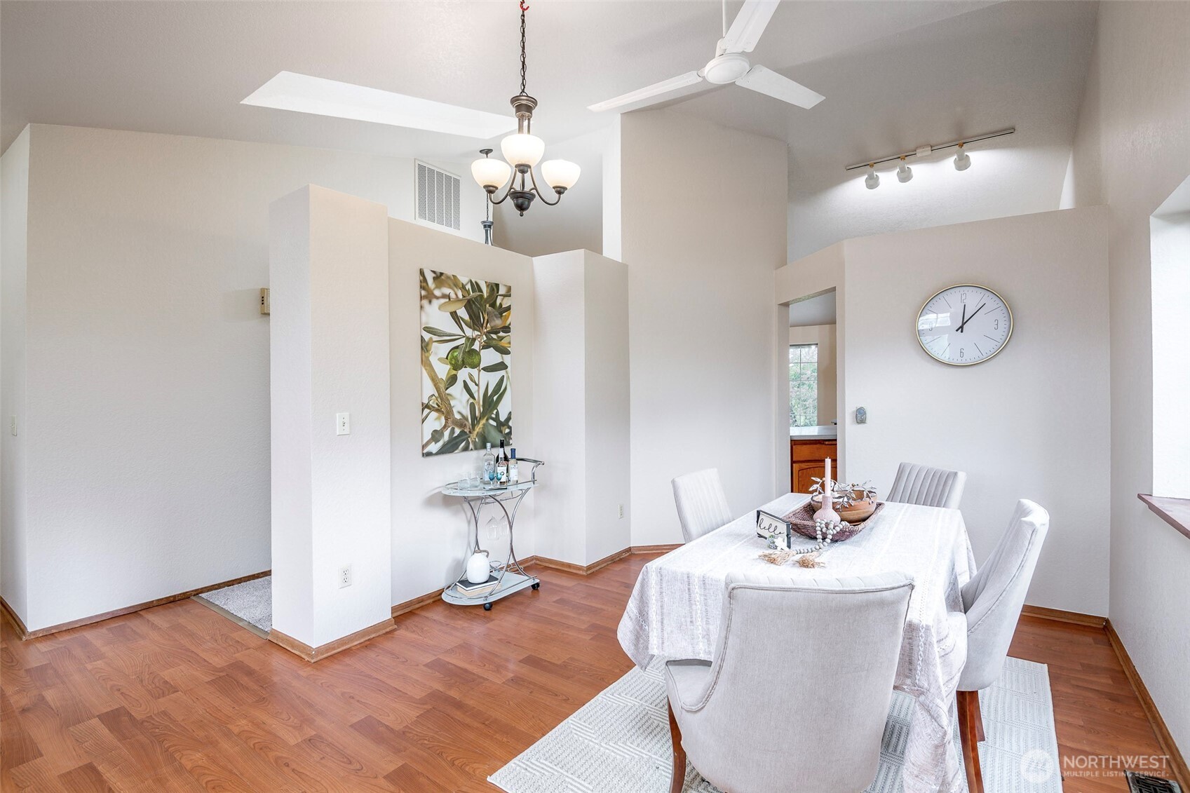 345 White River Drive , Pacific, WA 98047