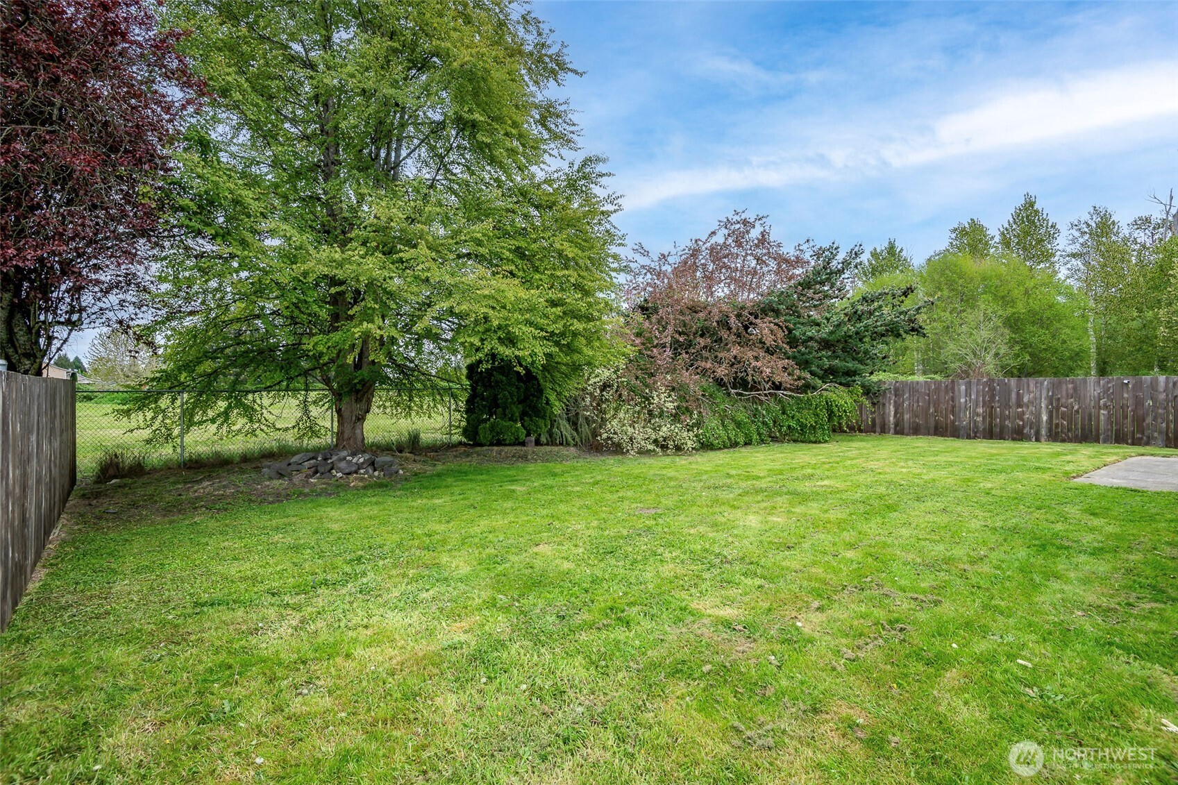 345 White River Drive , Pacific, WA 98047