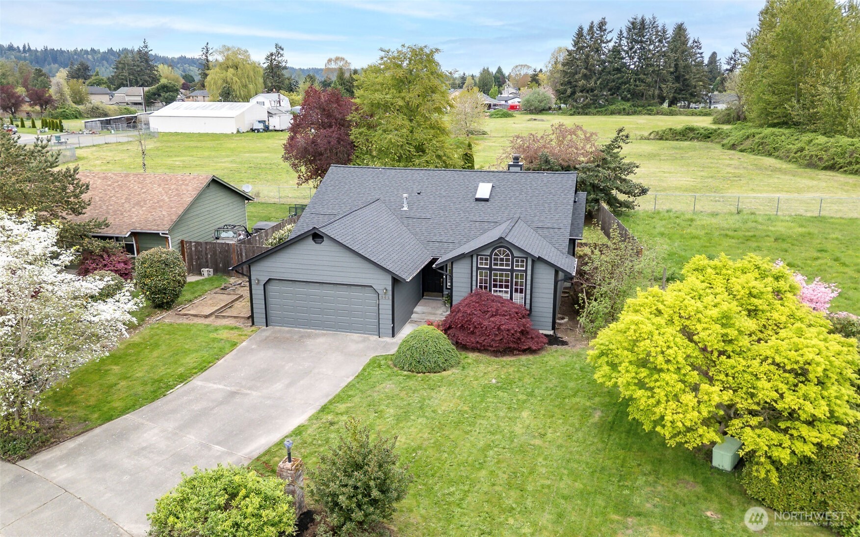 345 White River Drive , Pacific, WA 98047