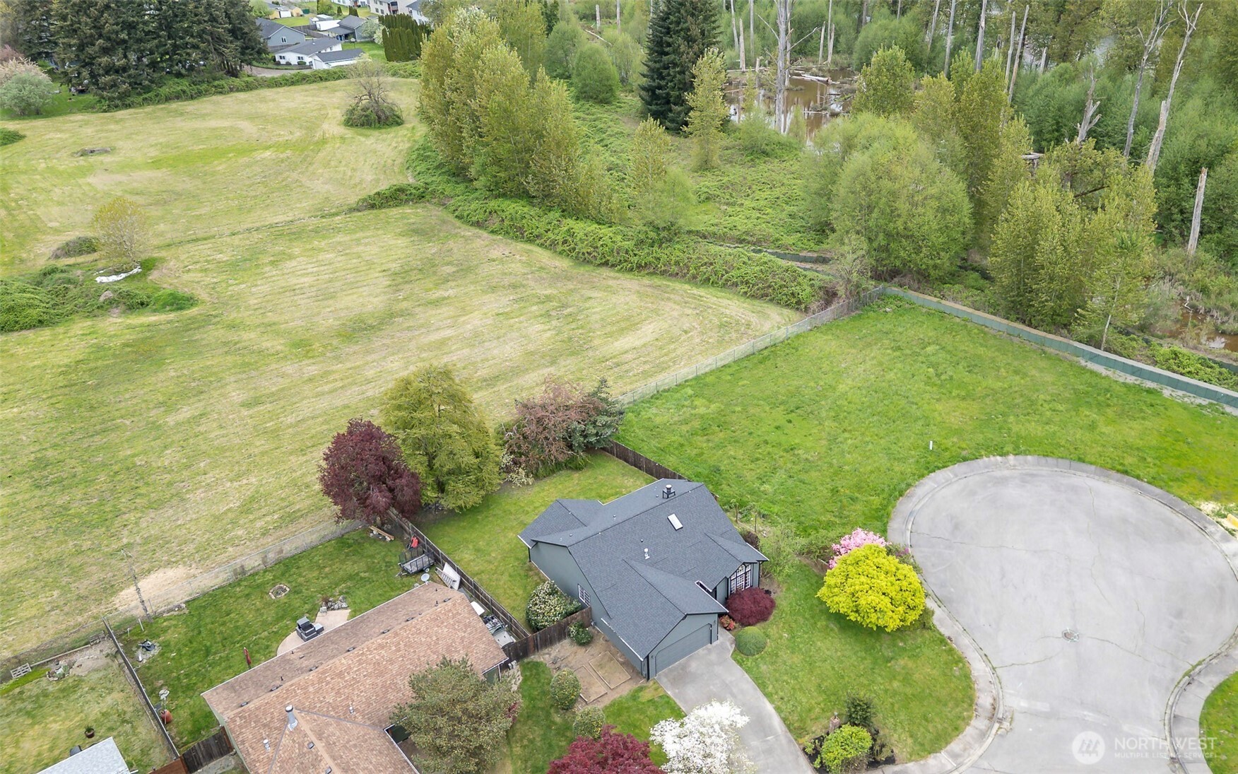345 White River Drive , Pacific, WA 98047