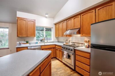 345 White River Drive , Pacific, WA 98047 - Photo 8