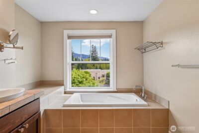 1078 NE High Street #10, Issaquah, WA 98029-7478 - Photo 21