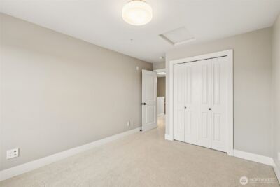1078 NE High Street #10, Issaquah, WA 98029-7478 - Photo 25
