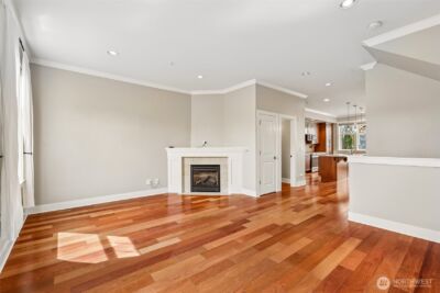1078 NE High Street #10, Issaquah, WA 98029-7478 - Photo 5