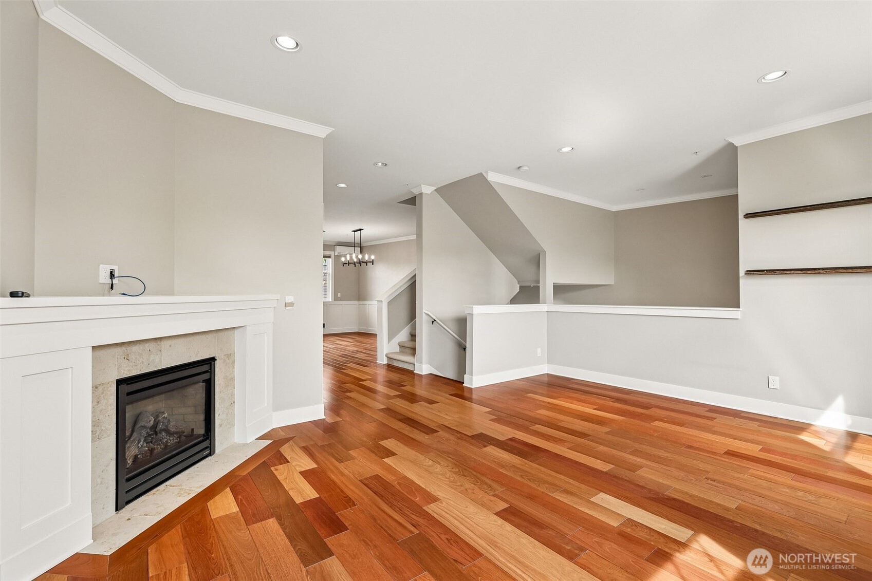 1078 NE High Street #10, Issaquah, WA 98029-7478