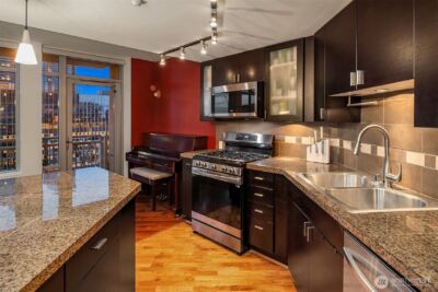 819 Virginia Street #2302, Seattle, WA 98101 - Photo 18