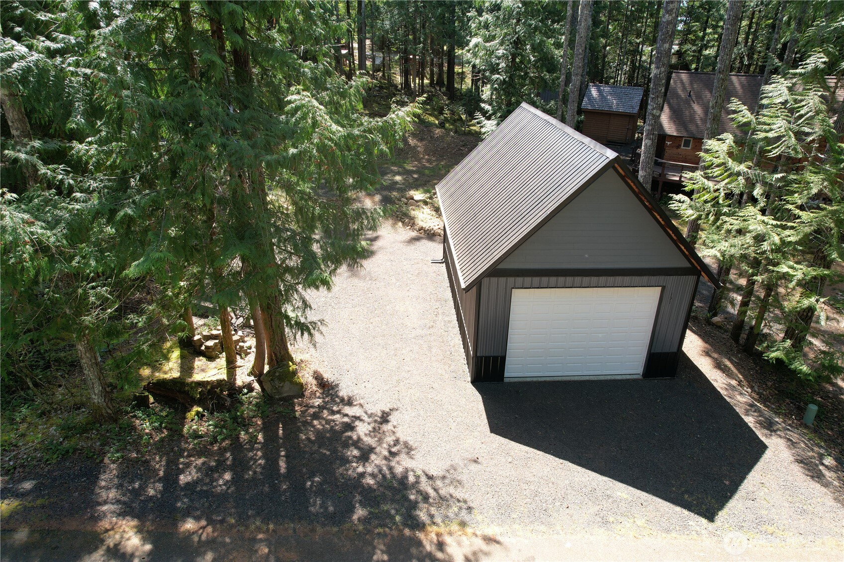 131 N Staircase Drive , Hoodsport, WA 98548