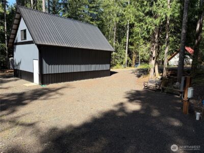 131 N Staircase Drive , Hoodsport, WA 98548 - Photo 25