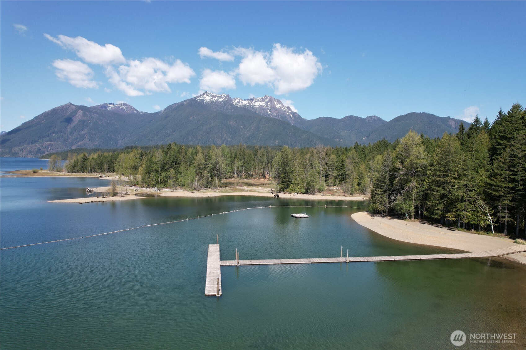 131 N Staircase Drive , Hoodsport, WA 98548