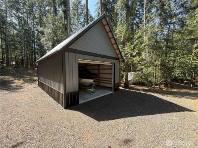 131 N Staircase Drive , Hoodsport, WA 98548 - Photo 3