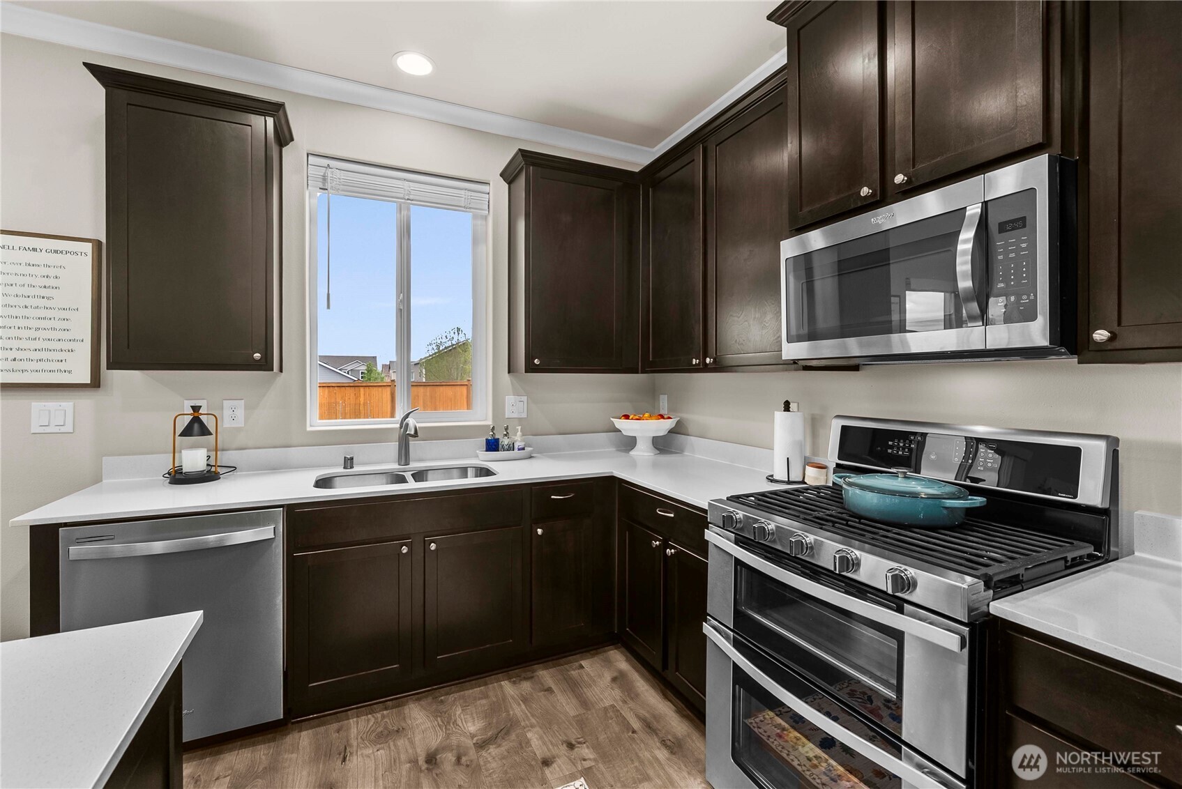 340 Grennan Lane N, Enumclaw, WA 98022