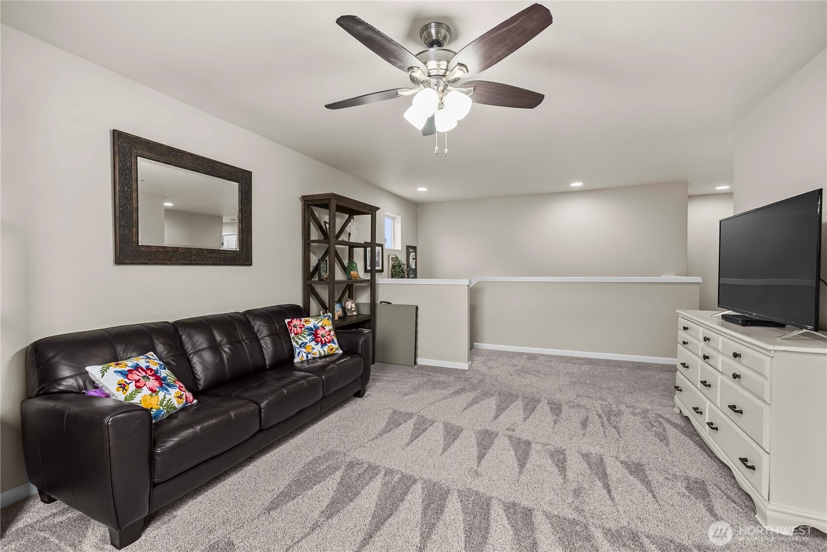 340 Grennan Lane N, Enumclaw, WA 98022