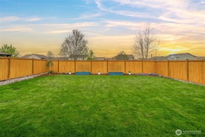 340 Grennan Lane N, Enumclaw, WA 98022 - Photo 3