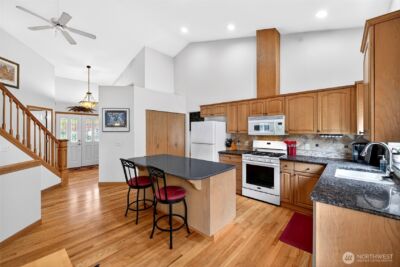 21706 116th Street E, Bonney Lake, WA 98391 - Photo 18