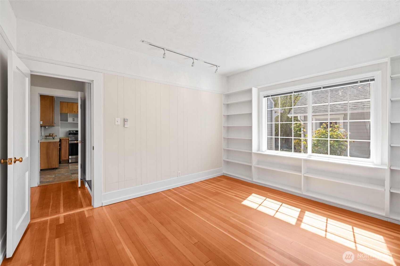 1304 S Oak St , Port Angeles, WA 98362