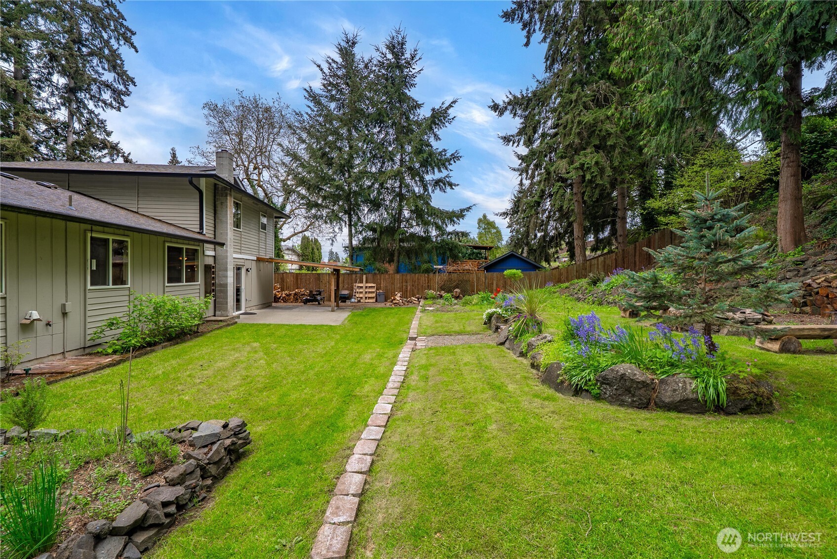422 142nd Street Ct S, Tacoma, WA 98444