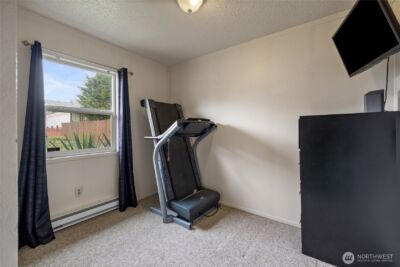 827 99th St S , Tacoma, WA 98444 - Photo 16