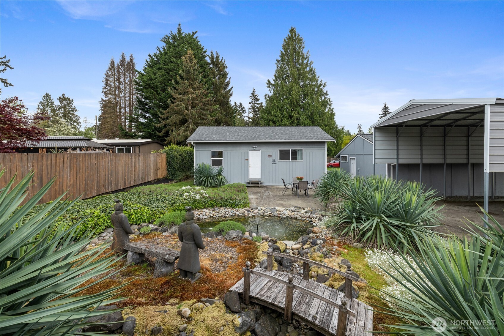 827 99th St S , Tacoma, WA 98444