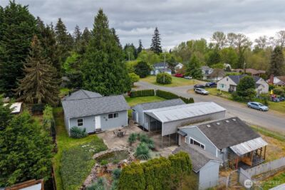 827 99th St S , Tacoma, WA 98444 - Photo 36