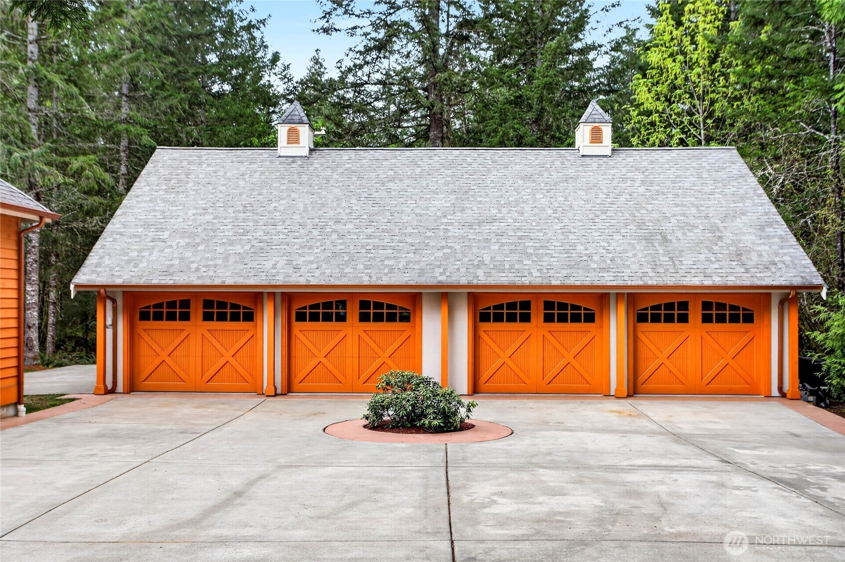 23011 257th Avenue SE, Maple Valley, WA 98038