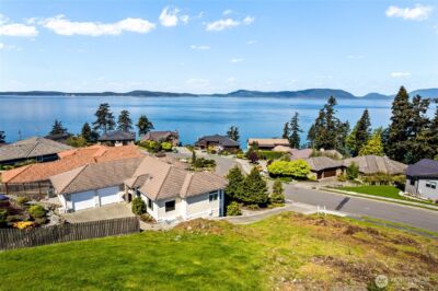2414 Washington Court , Anacortes, WA 98221 - Photo 3