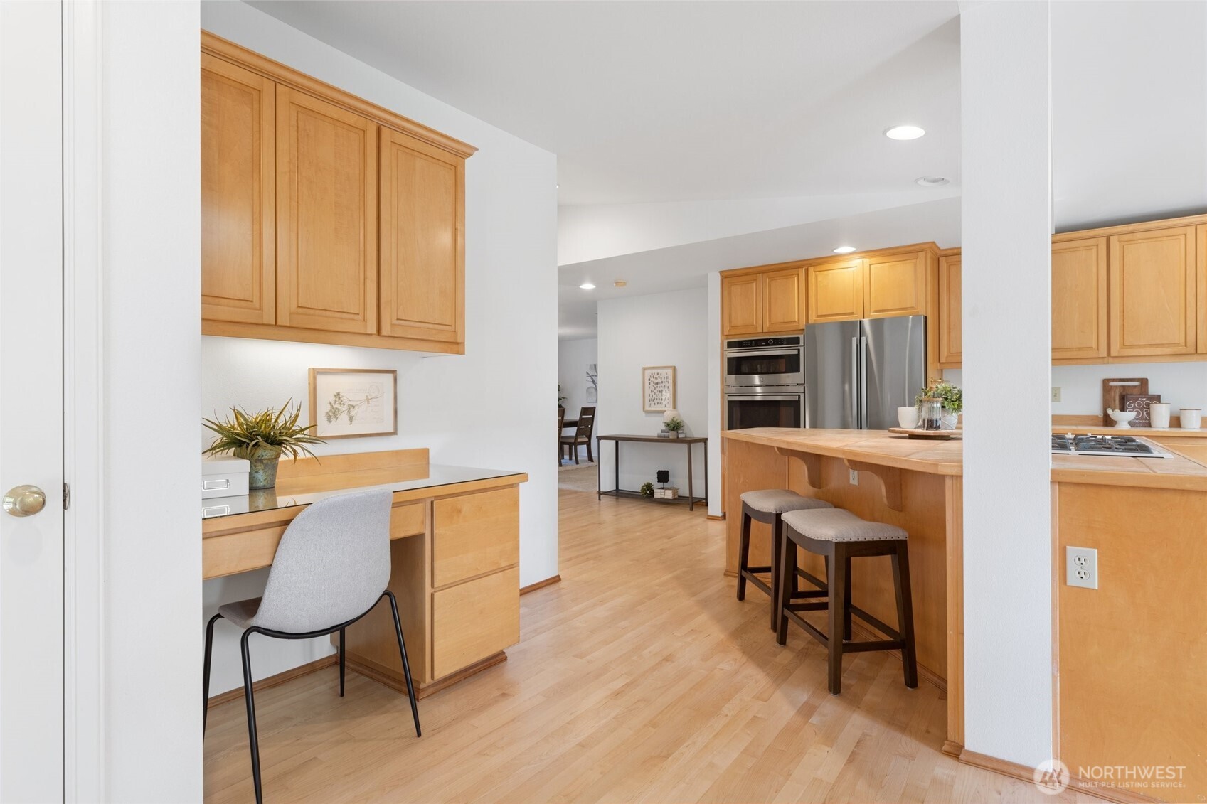 24309 SE 25th Street , Sammamish, WA 98075