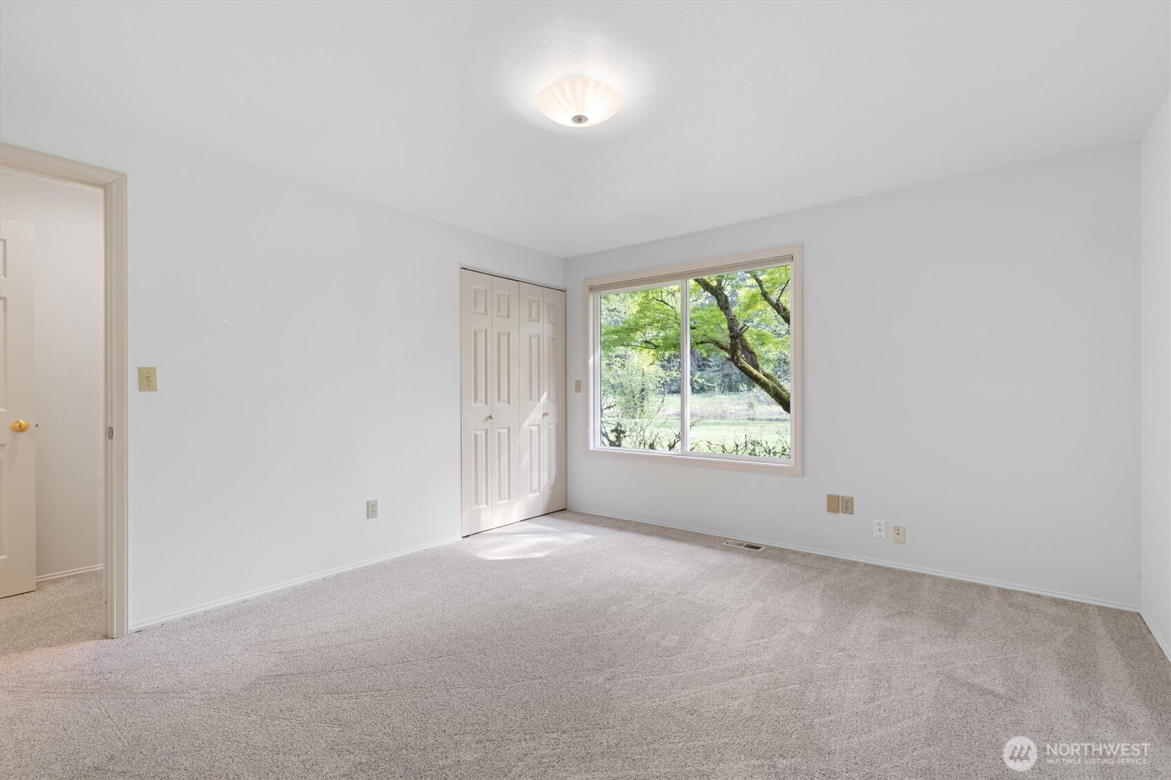 24309 SE 25th Street , Sammamish, WA 98075
