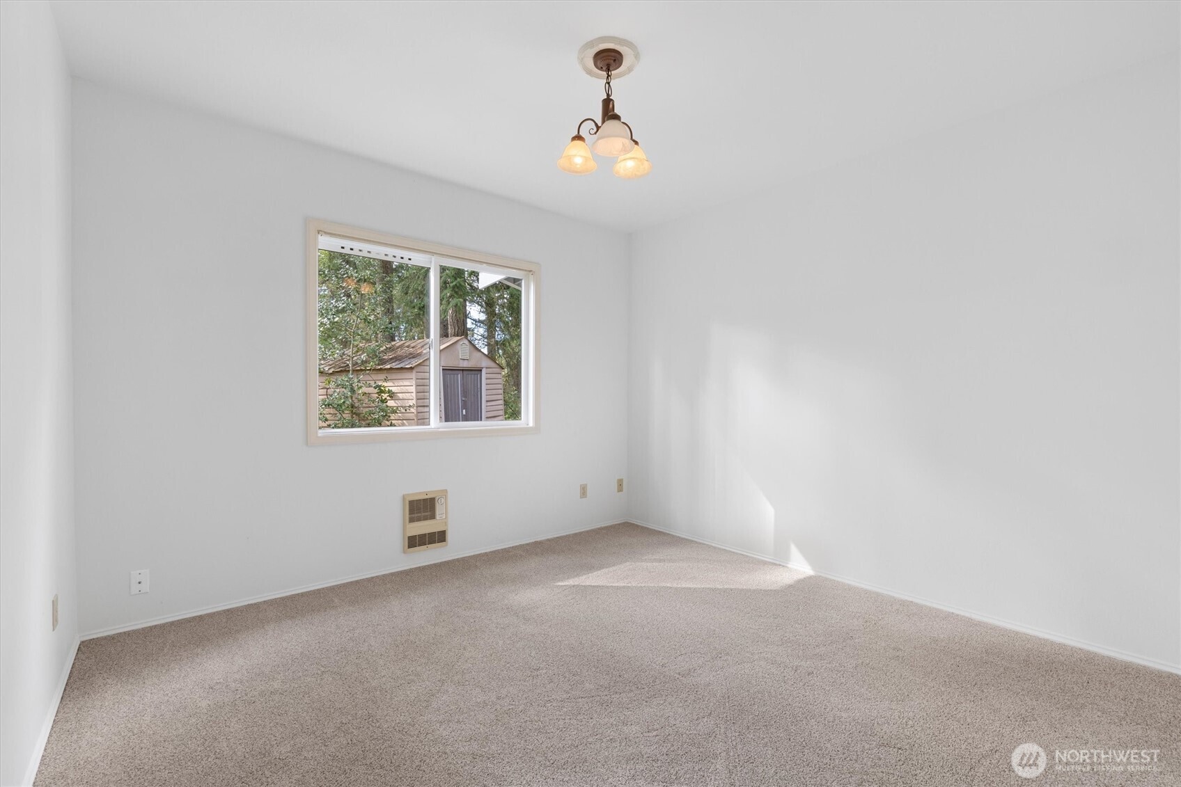 24309 SE 25th Street , Sammamish, WA 98075