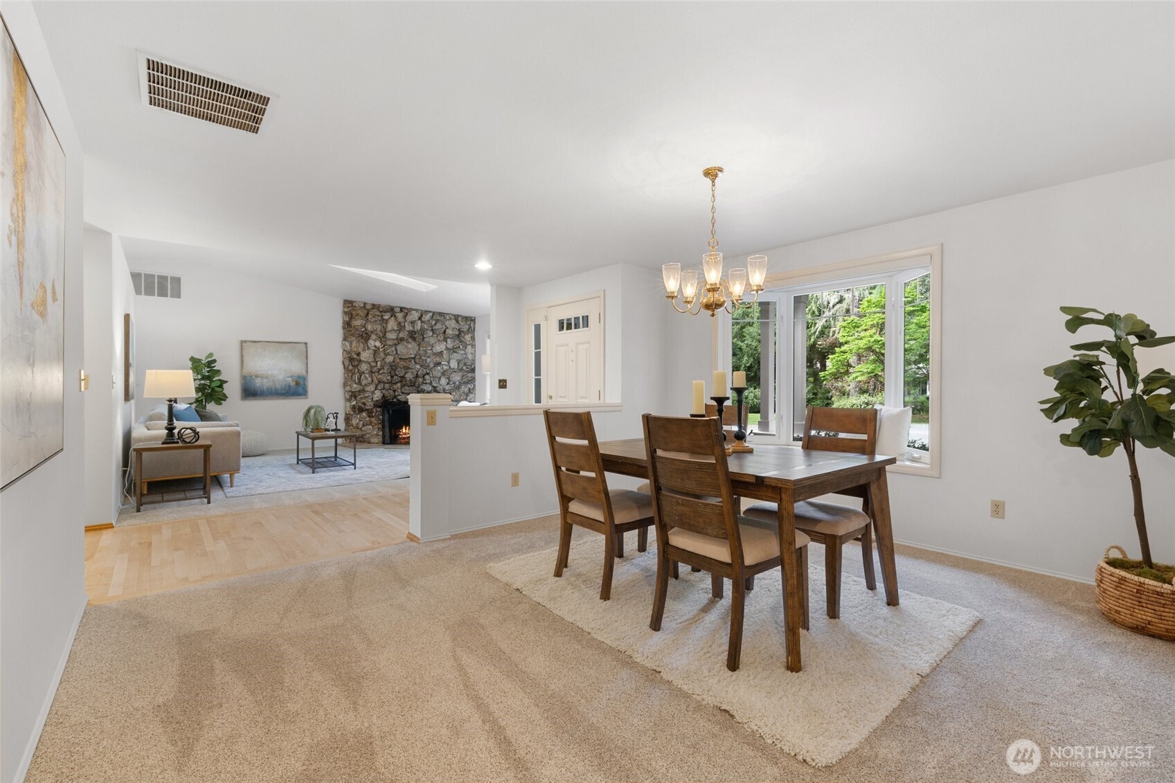24309 SE 25th Street , Sammamish, WA 98075