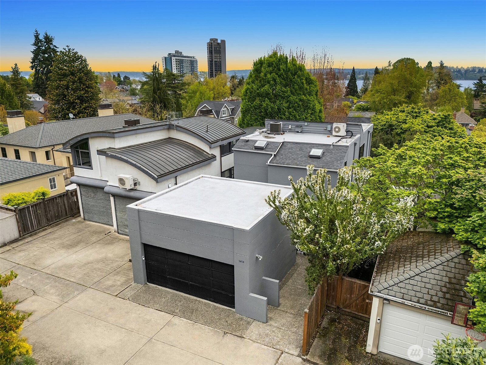 1419 McGilvra Boulevard E, Seattle, WA 98112