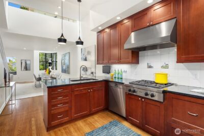 1419 McGilvra Boulevard E, Seattle, WA 98112 - Photo 10