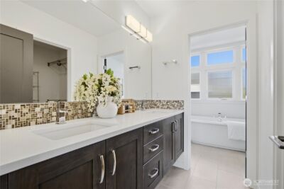 4106 Linden Avenue N #B, Seattle, WA 98103 - Photo 15