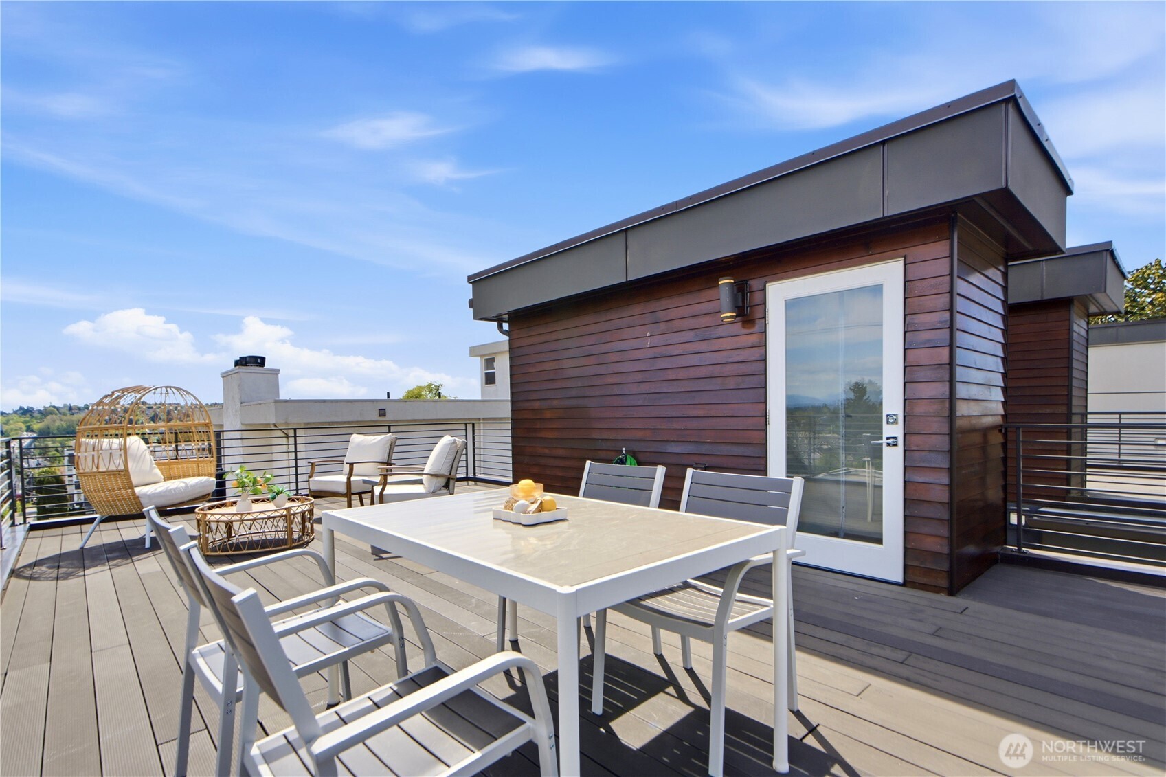 4106 Linden Avenue N #B, Seattle, WA 98103