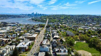 4106 Linden Avenue N #B, Seattle, WA 98103 - Photo 26