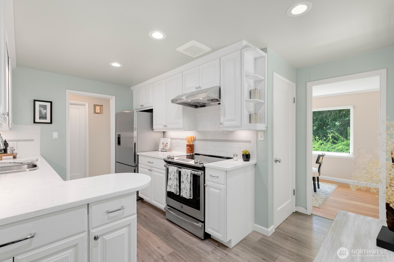 1429 SW 170th Street , Normandy Park, WA 98166