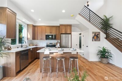 2907 Cedarwood Avenue , Bellingham, WA 98225