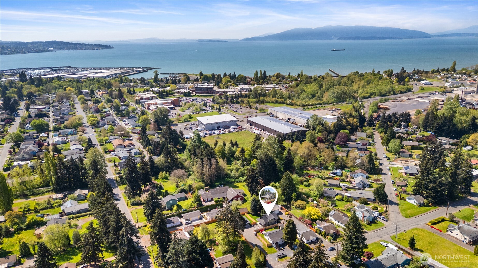 2907 Cedarwood Avenue , Bellingham, WA 98225