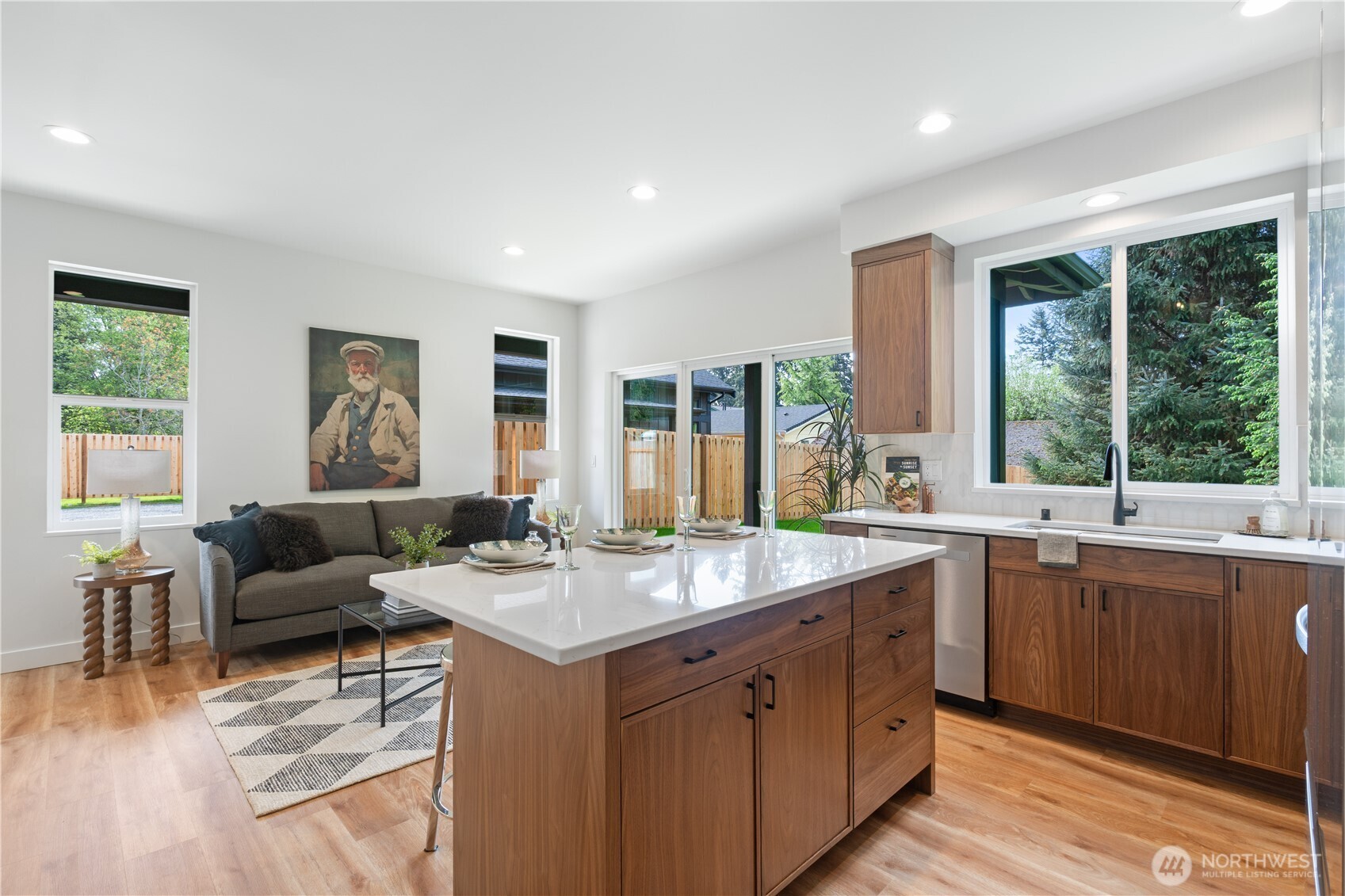 2907 Cedarwood Avenue , Bellingham, WA 98225