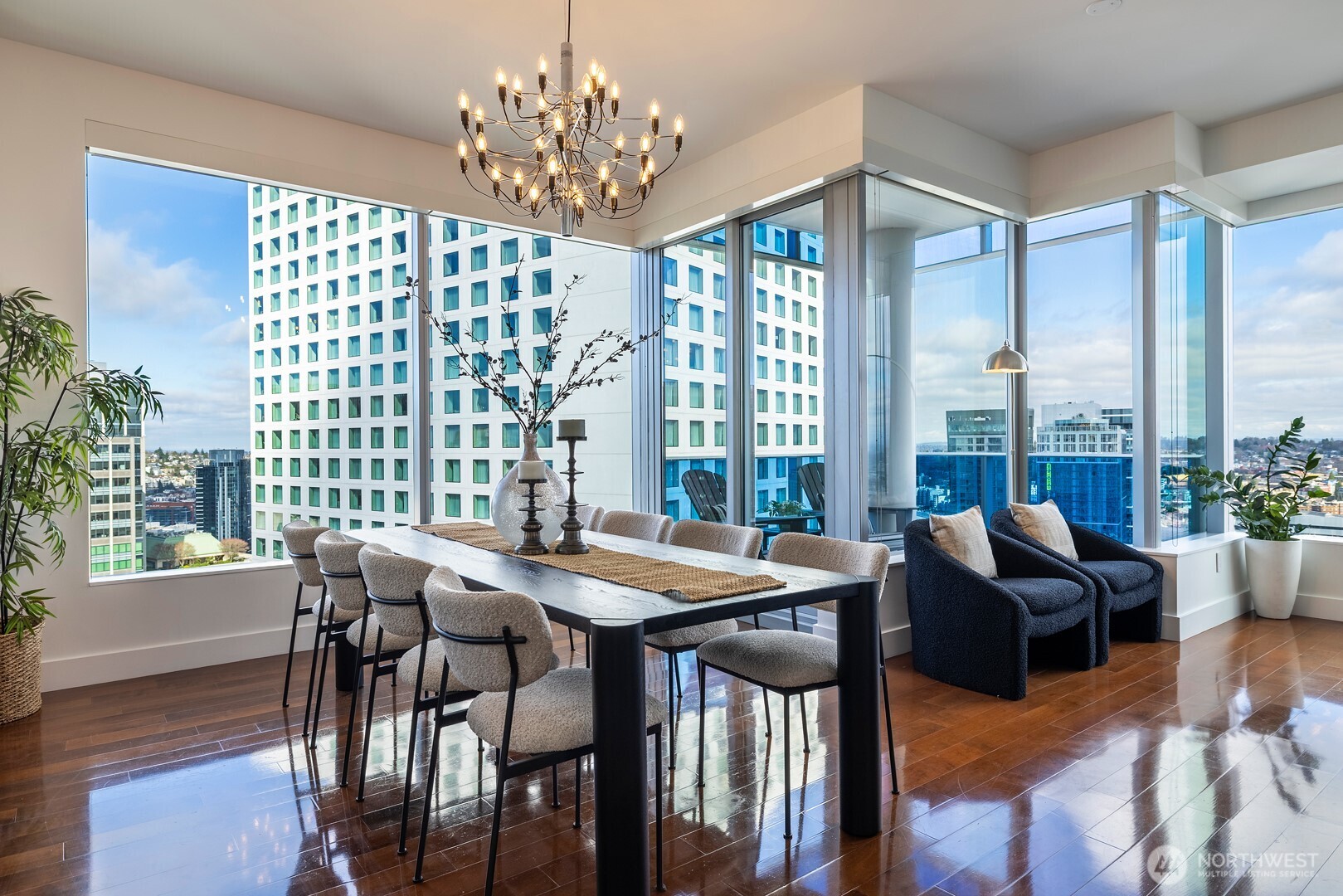 737 Olive Way #3702, Seattle, WA 98101