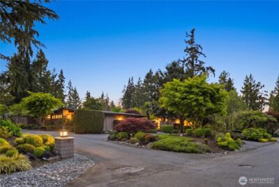 3215 78th Place NE, Medina, WA 98039 - Photo 2