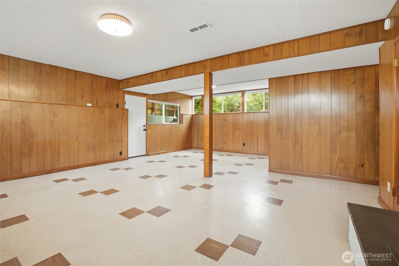 2952 Lybarger Street SE, Olympia, WA 98501