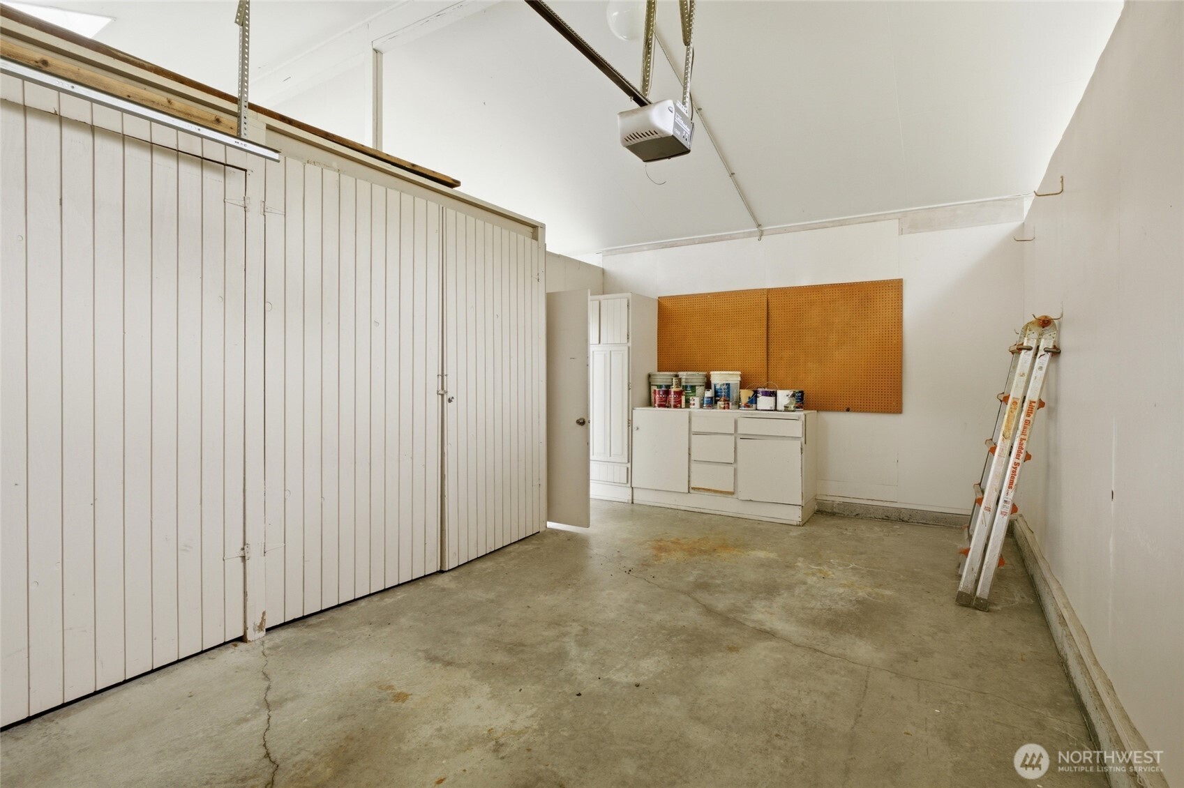 2952 Lybarger Street SE, Olympia, WA 98501